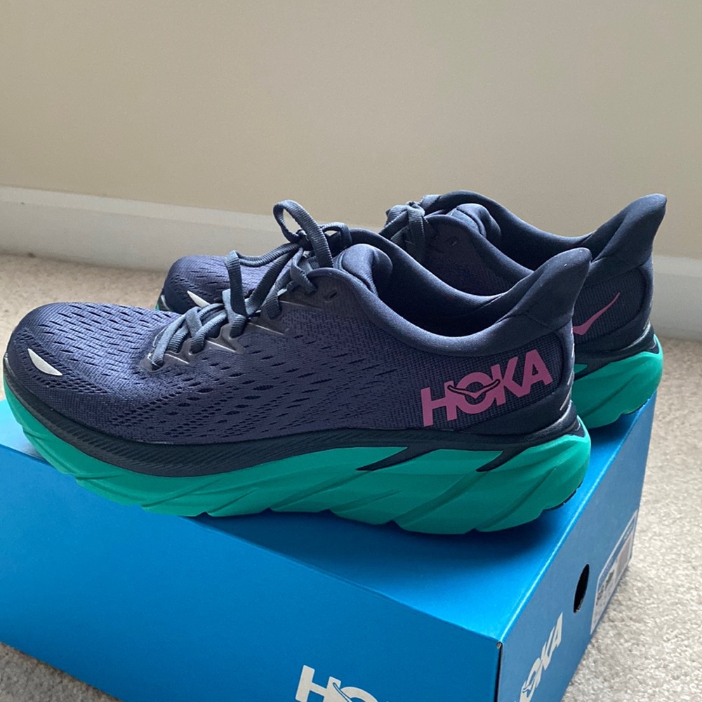 Hoka | Clifton 8 | Size 8 Womens